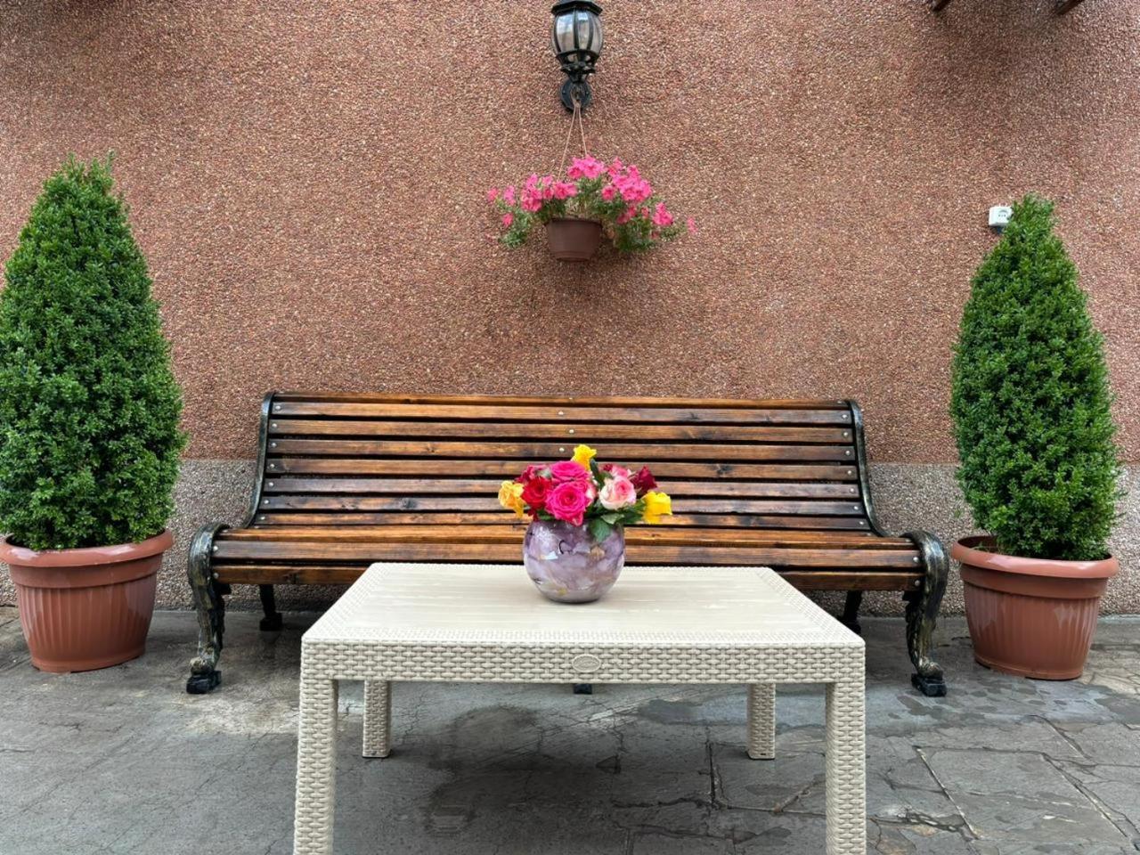 Styopa Hotel Erywań Zewnętrze zdjęcie